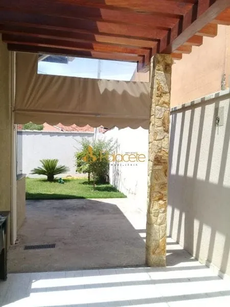 Imagem Casa à venda 3 Quartos, 1 Suite, 4 Vagas, 230M², Nossa Senhora do Perpétuo Socorro, Pindamonhangaba - SP