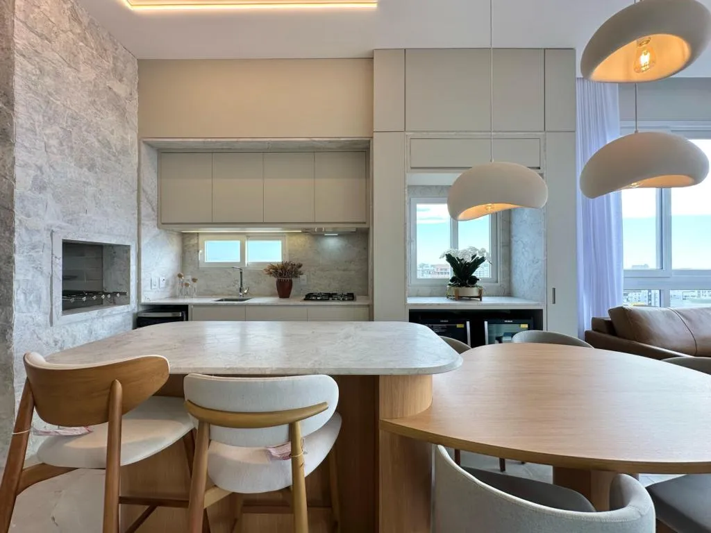 Imagem Apartamento 3Dormitórios dependência - Bairro Zona Nova