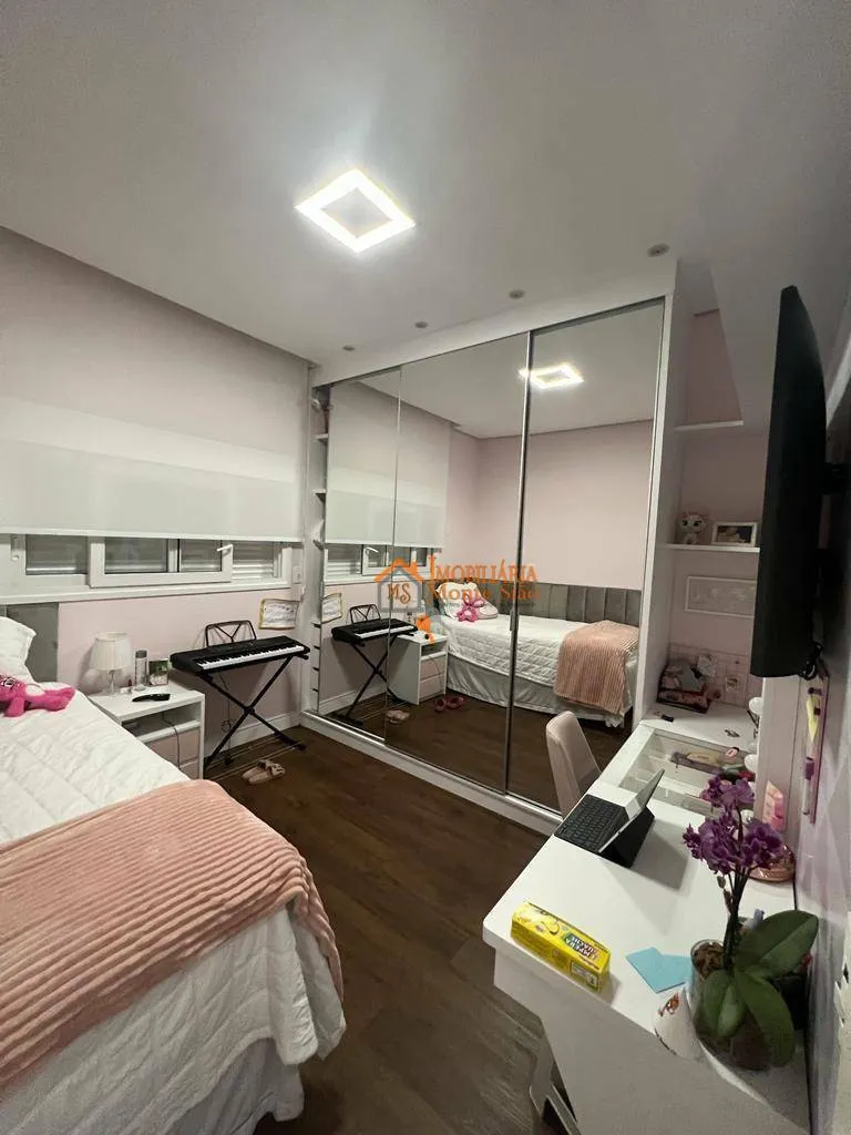 Imagem Casa com 3 dormitórios à venda, 250 m² por R$ 1.914.466,00 - Jardim Adriana - Guarulhos/SP