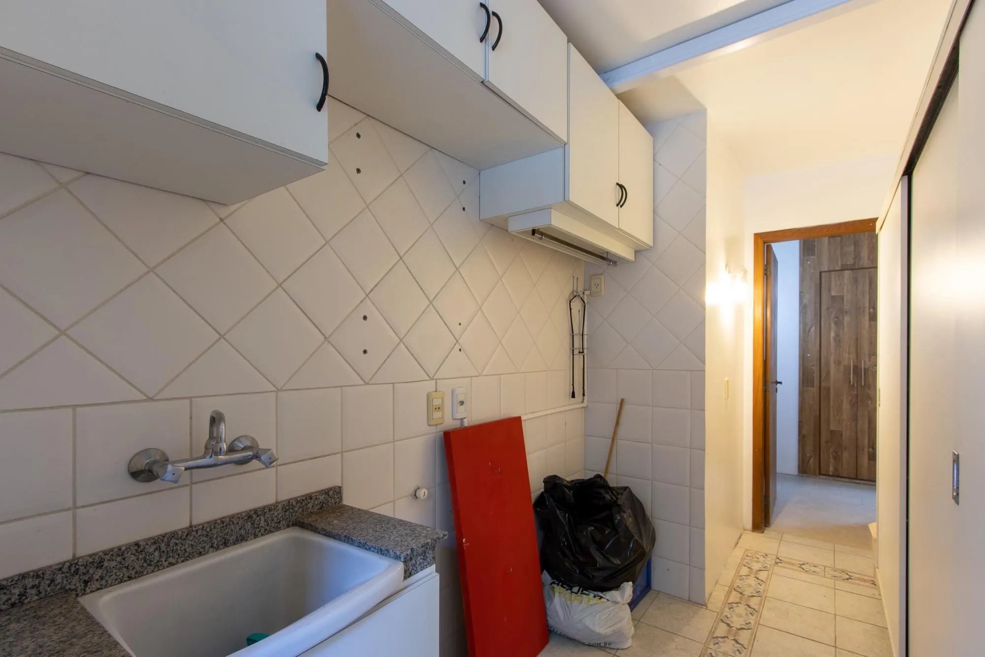 Imagem Excelente Casa em Condominio Fechado com 440,60m Dormitórios, sendo 2 Suítess