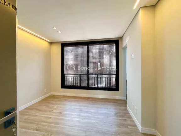 Imagem Novo conceito, acabamento diferenciado, casa triplex, em condomínio com apenas 13 unidades, muito b...