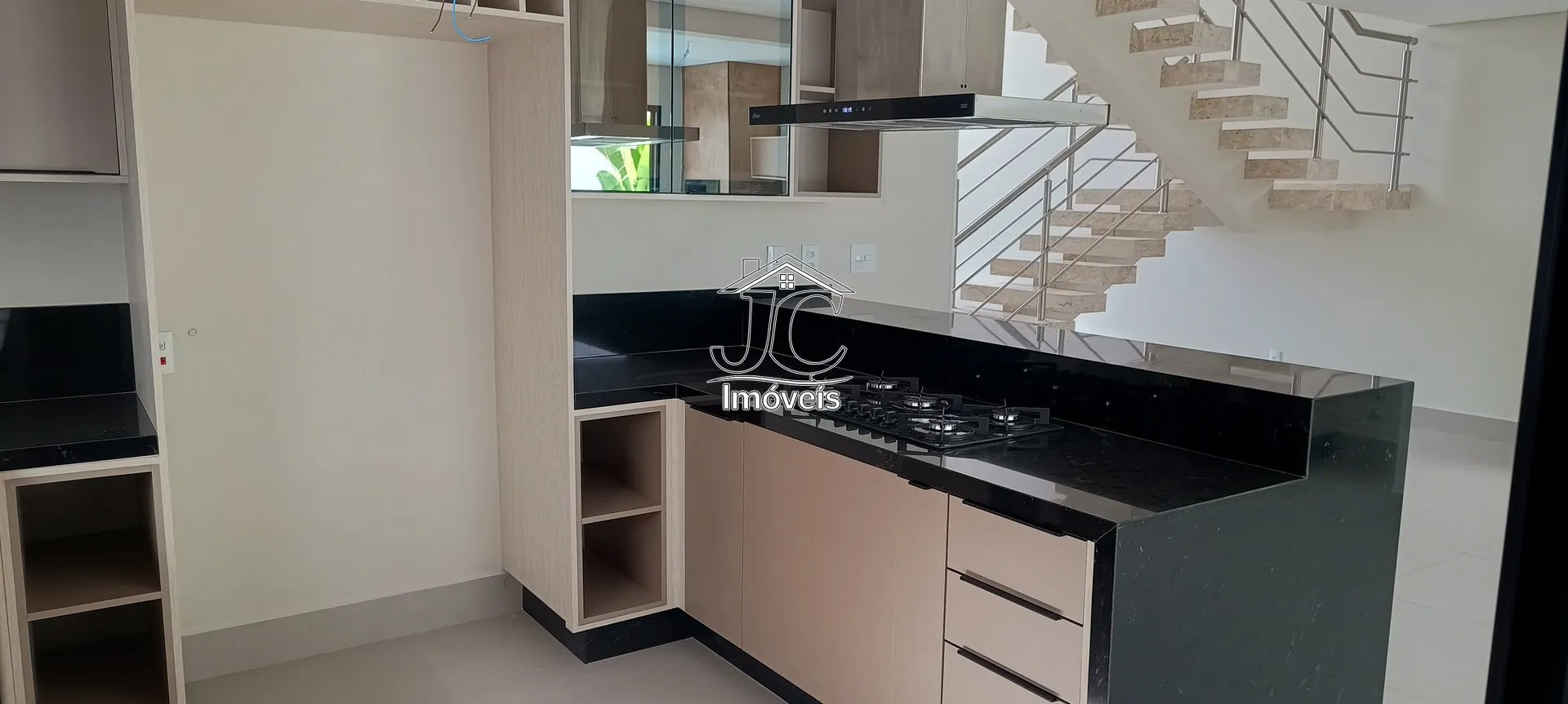 Imagem Casa com 3 suítes no condomínio Portal do Jequitiba-Valinhos Residêncial Portal do Jequitiba