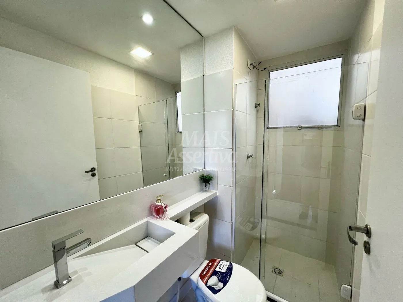 Imagem Apartamento térreo, semi mobiliado para venda - Condomínio Alto Paraíso