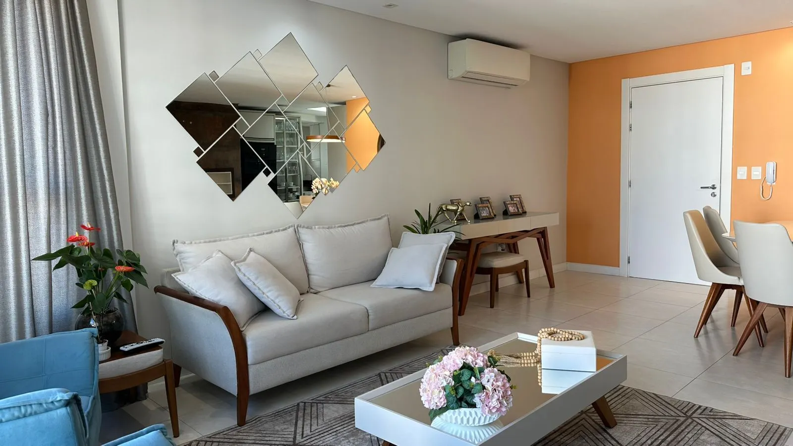 Imagem APARTAMENTO 3 DORMITÓRIOS MOBILIADO NO CENTRO DE TORRES RS
