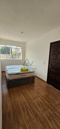 Imagem Casa à venda no Bairro Santa Cândida Curitiba PR