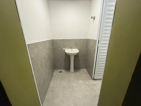 Imagem Loja com 100m2 na Vila Olímpia.
