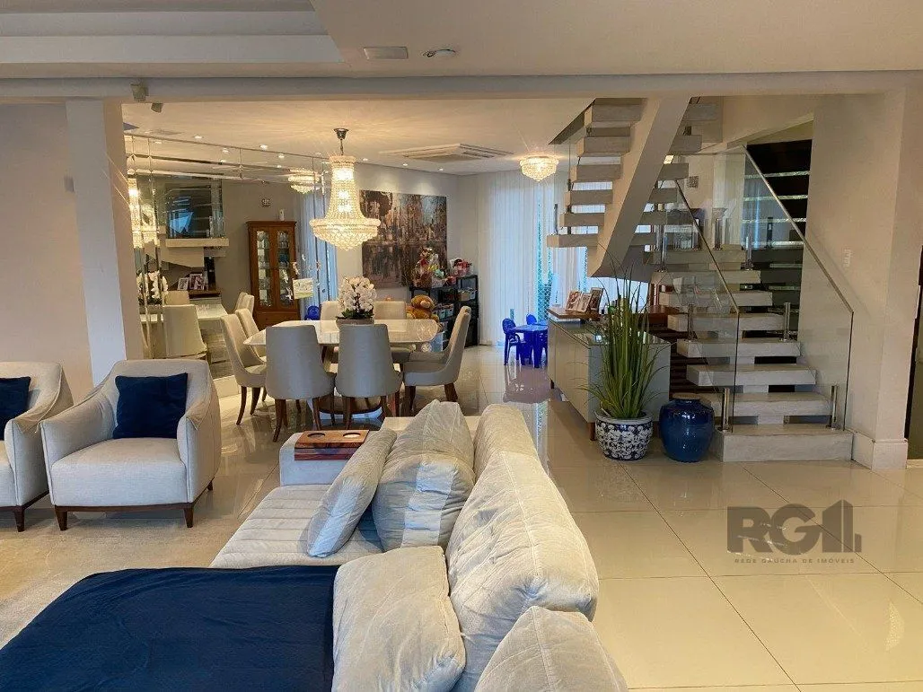 Imagem Casa para Comprar com vista deslumbrante no Chácara das Pedras!