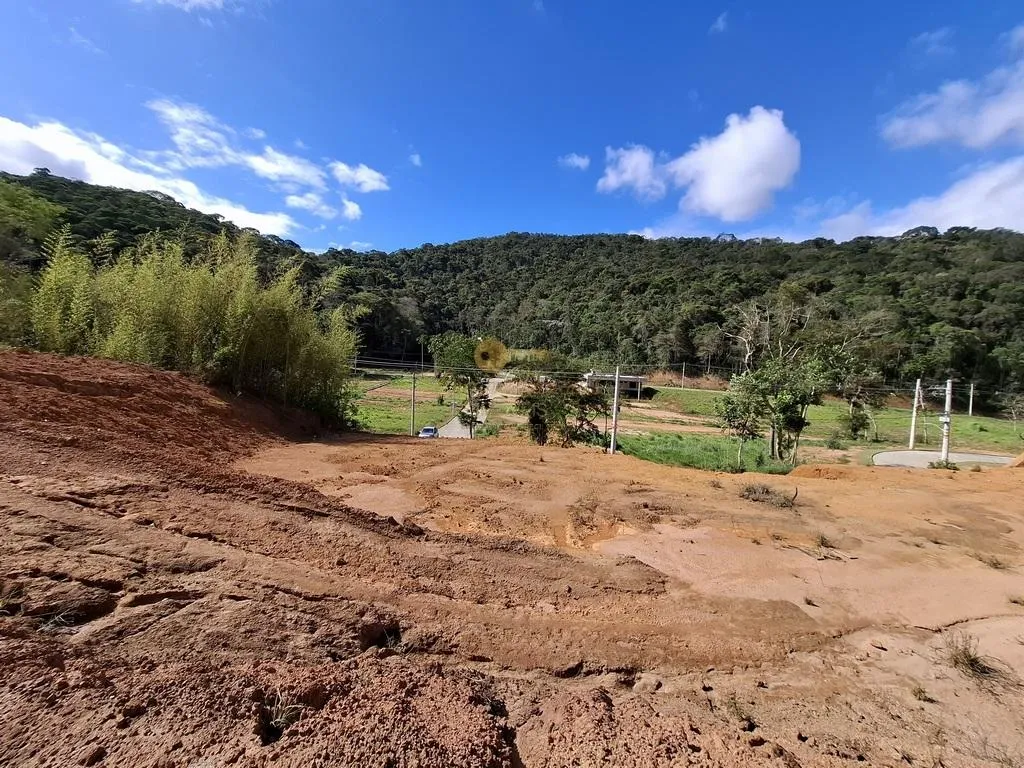 Imagem Terreno em Condomínio para Venda em Teresópolis / RJ no bairro Prata