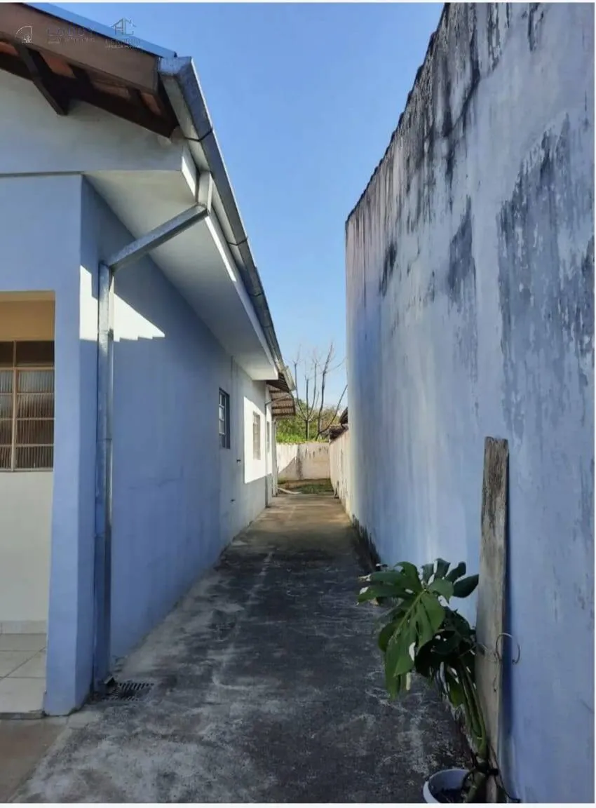 Imagem Casa térrea com 2 dormitórios à venda em Pindamonhangaba - Jardim Cristina