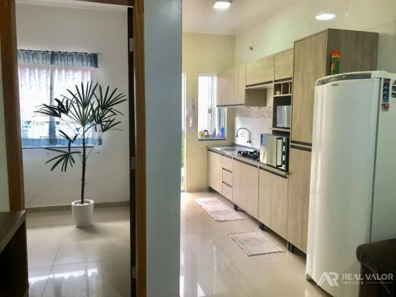 Imagem Casa à venda de 03 Dormitórios no Bairro Santa Terezinha em Fazenda Rio Grande