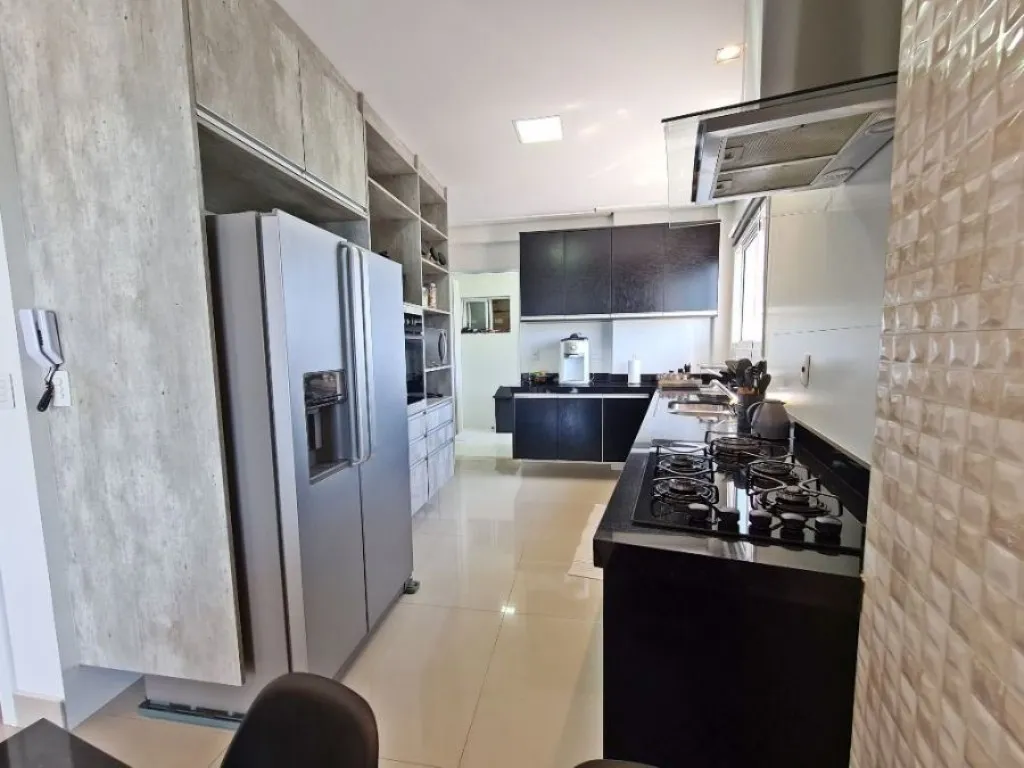 Imagem APARTAMENTO COM 315,00 m² - CANTO DO FORTE - PRAIA GRANDE SP