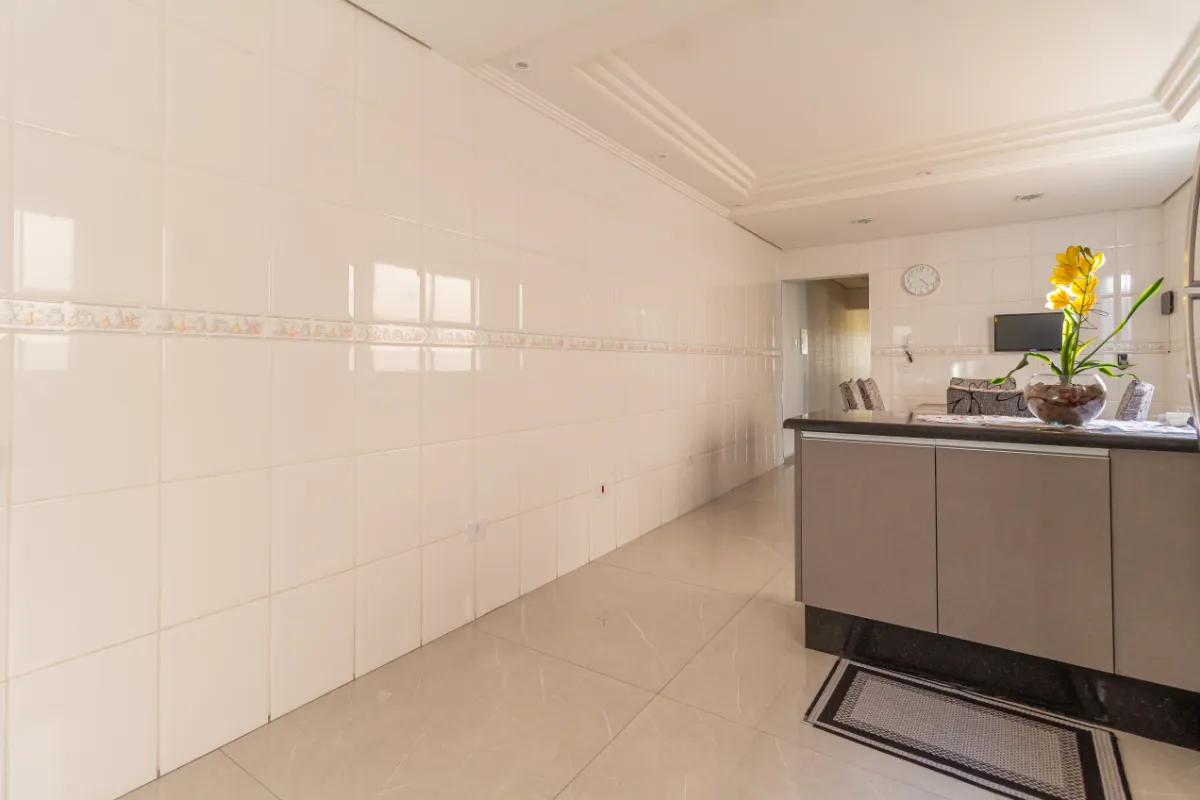 Imagem Sobrado para venda em Vila Mangalot com 4 quartos, sendo 2 suítes, 414m2