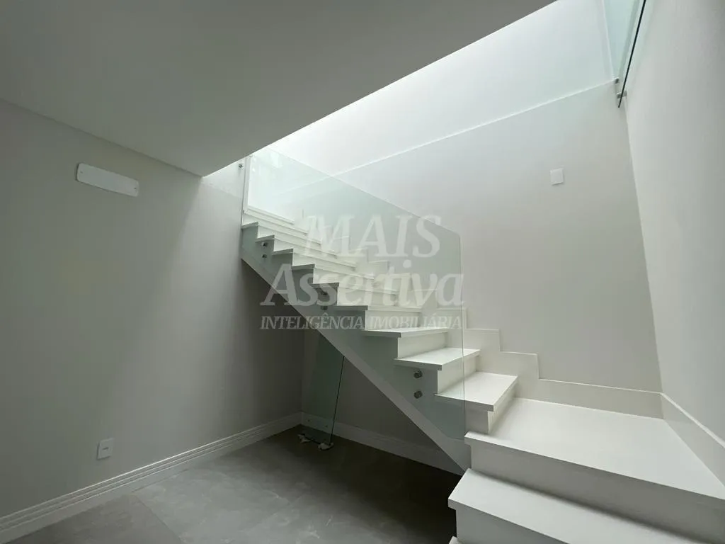 Imagem Cobertura Duplex 03 suítes para venda em Itajaí Praia Brava SC