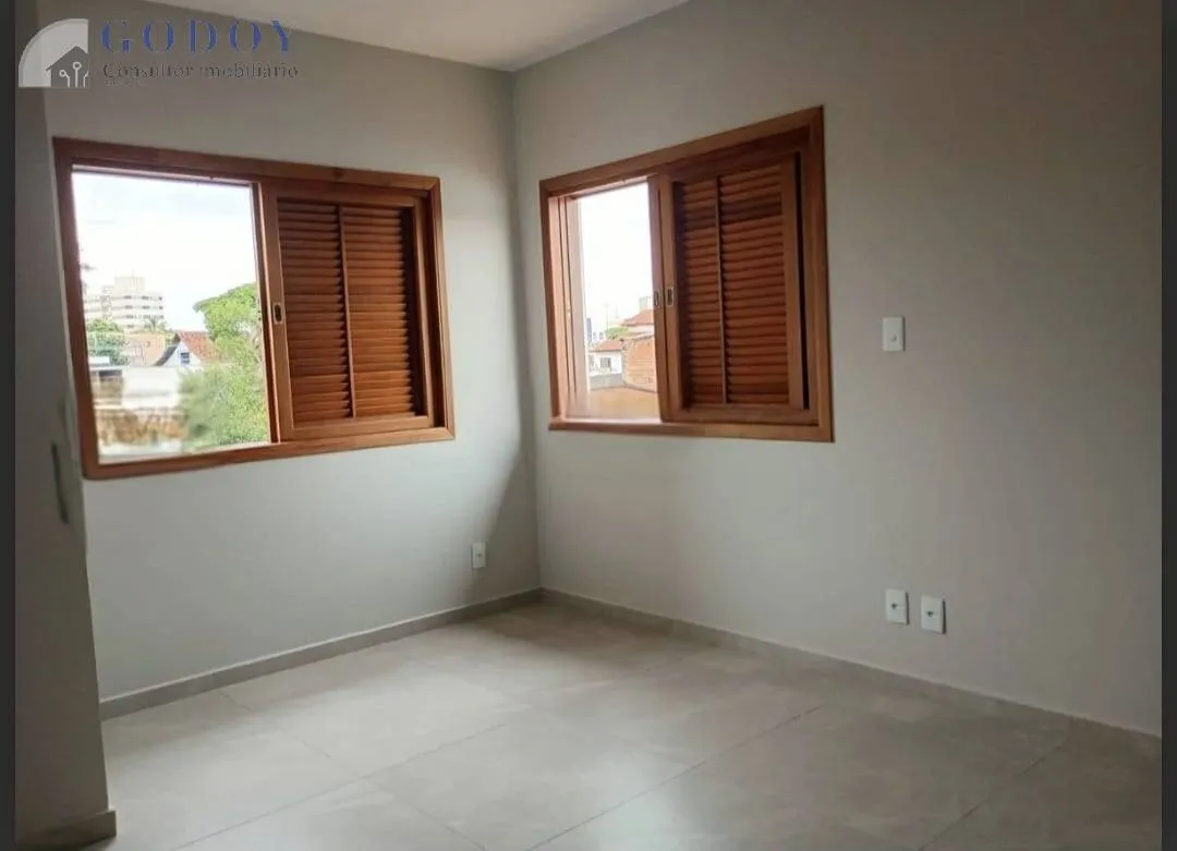 Imagem Casa à venda 3 Quartos, 1 Suite, 2 Vagas, 217M², Centro, Pindamonhangaba - SP