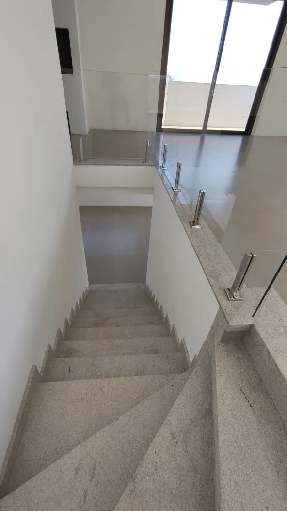 Imagem Cobertura à venda em Torres, Centro, com 3 quartos, 235.3m2