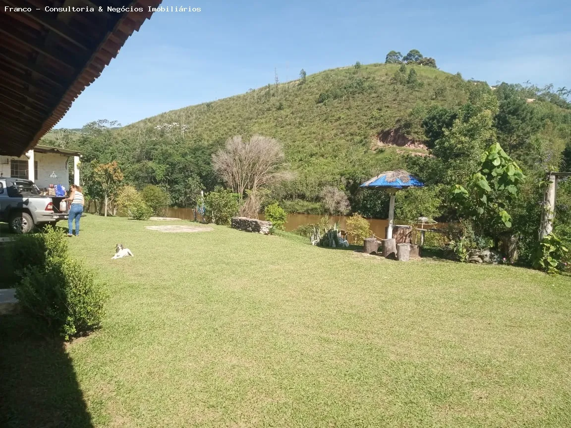 Imagem Sítio para Venda em Santa Isabel, Santa Isabel, 4 dormitórios, 2 suítes, 2 banheiros, 2 vagas