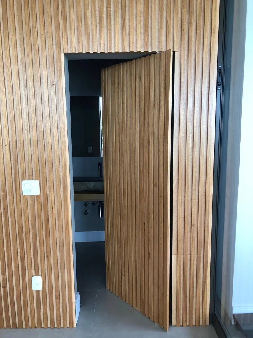 Imagem Oportunidade Unica!! Sobrado no Condomínio Alphaville Nova Esplanada 3.