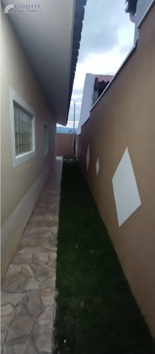 Imagem Casa com área gourmet e vista para a Serra da Mantiqueira - Bairro Mombaça,