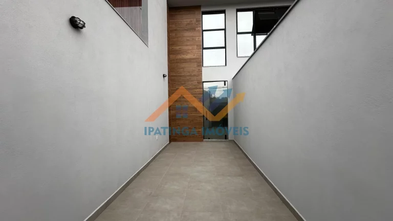 Imagem Casa com 3 quartos e 2 vagas de garagem no Imbaúbas