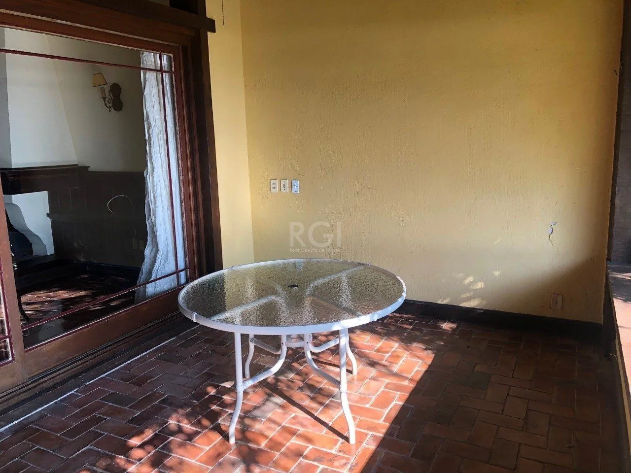 Imagem Casa Condominio para Venda - 420m², 3 dormitórios, sendo 3 suites, 2 vagas - Santa Tereza