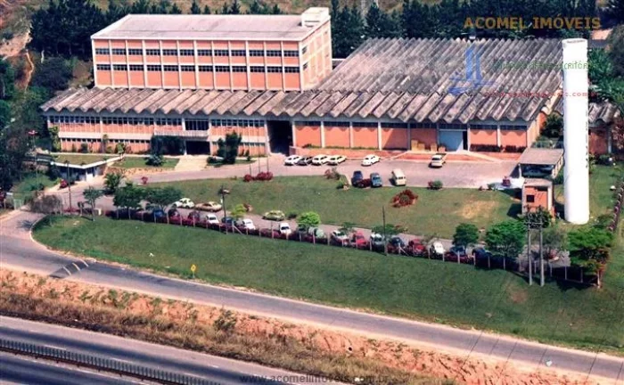 Foto do imóvel Galpões para locação em Osasco no bairro Industrial Anhanguera em Rodovia Anhanguera km 16,5