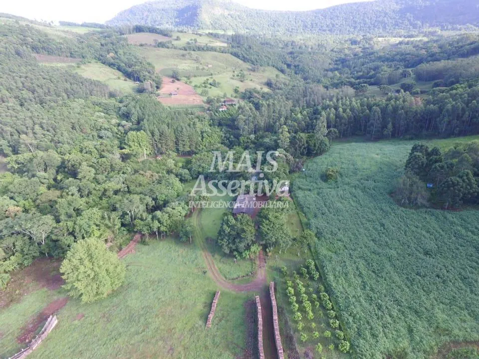 Imagem Sítio para Venda em Três Coroas / RS no bairro Canastra Baixa