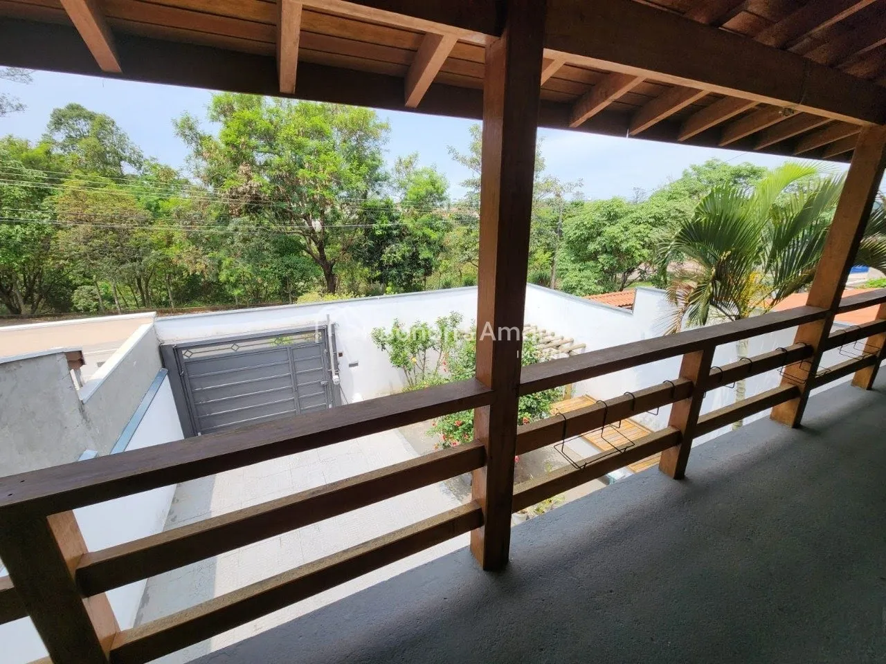 Imagem Casa à venda com 300m², 5 quartos e 4 vagas