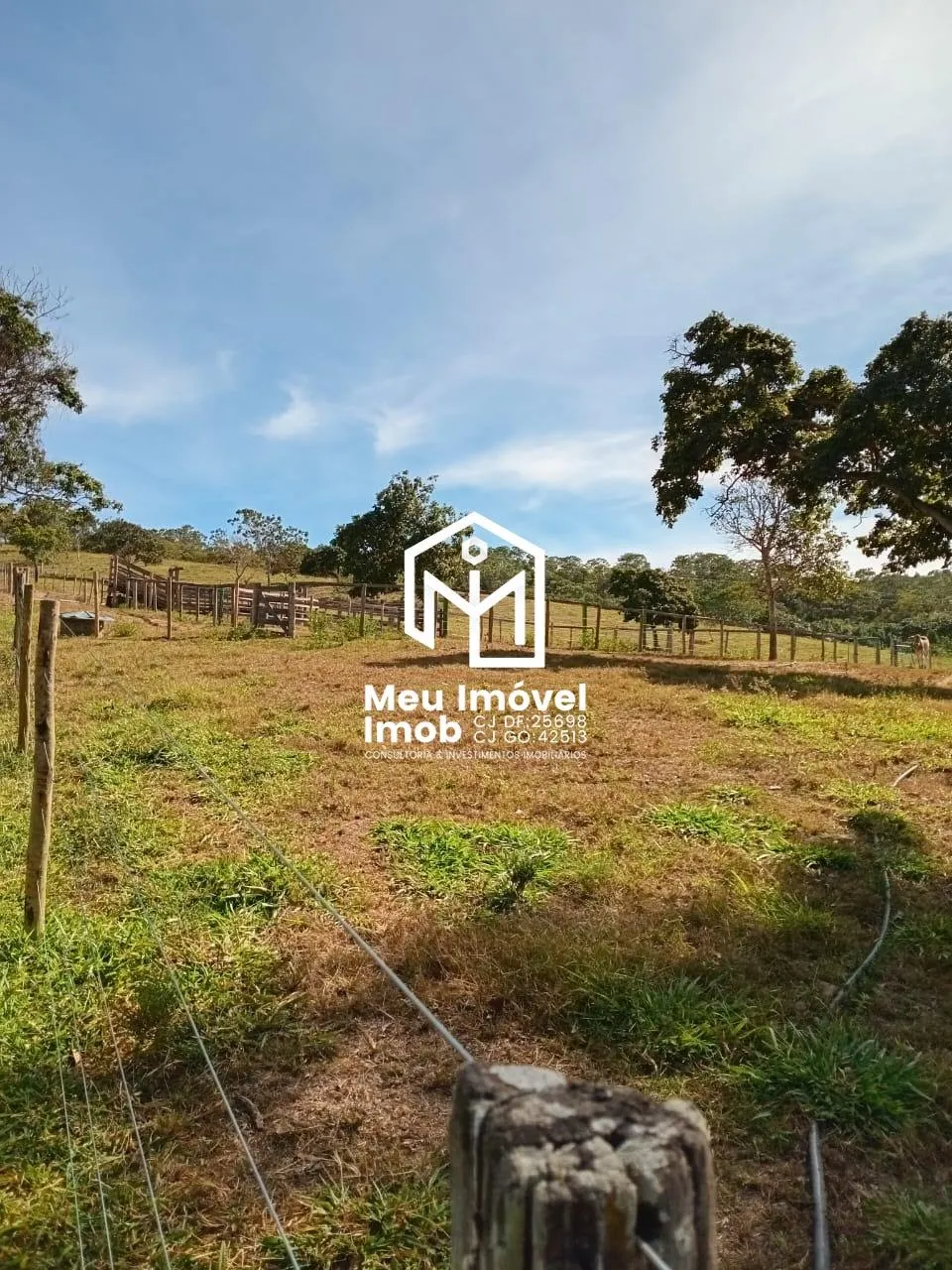 Imagem Fazenda 3 Quartos 1 Suíte 3 Vagas 200m² Luziânia/GO