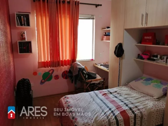 Imagem Casa com 3 dormitórios à venda, 395 m² por R$ 850.000,00 - Parque Novo Mundo - Americana/SP