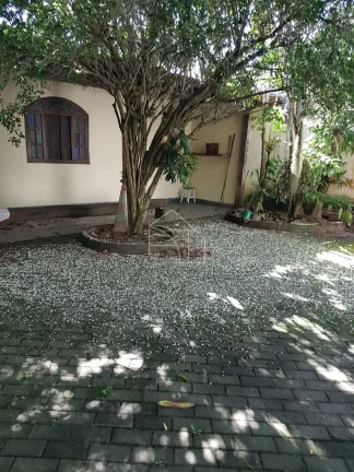 Imagem Casa com Terreno 1.859 metros em Manguinhos