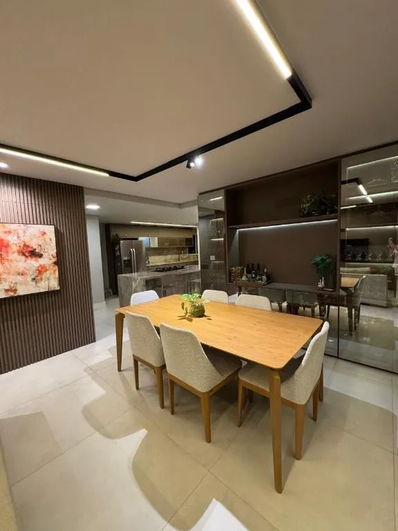 Imagem Apartamento de alto padrão com 146 m², 3 suítes, varanda gourmet, 3 vagas e lazer completo no Evidence Class Club, Bairro dos Estados.
