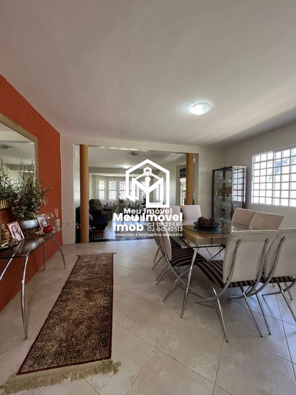 Imagem Casa 3 Quartos 3 Suítes 3 Vagas 1.800m² Varanda Águas Claras