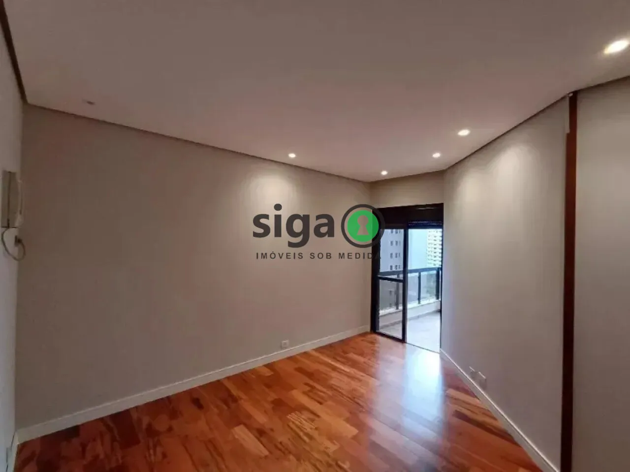 Imagem Apartamento Alto Padrão no Morumbi - 246 m², 4 Dormitórios e 4 Vagas