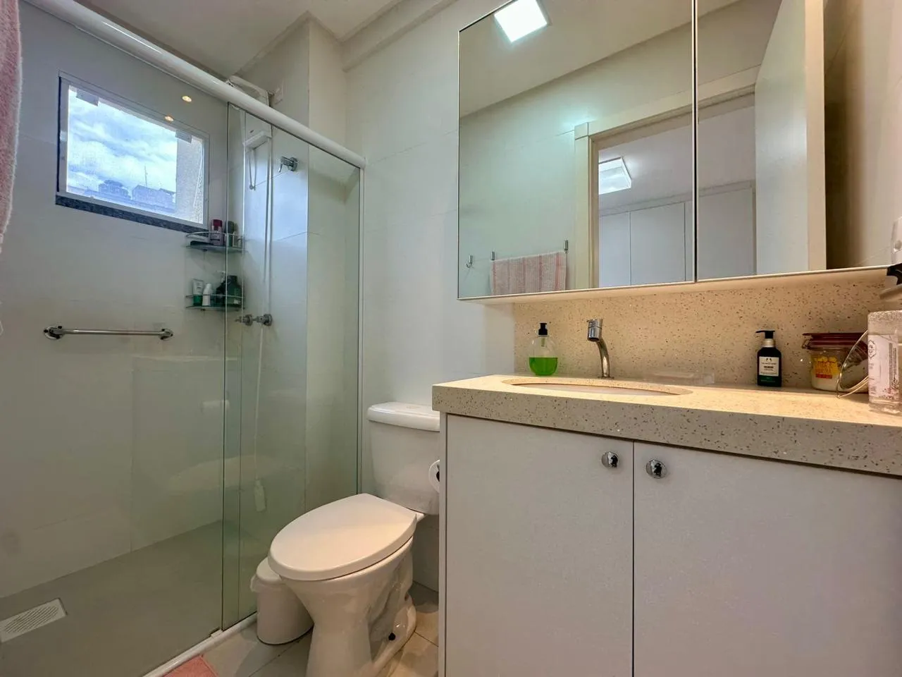 Imagem Apartamento à venda com 128m2 por R$ 1.590.000,00