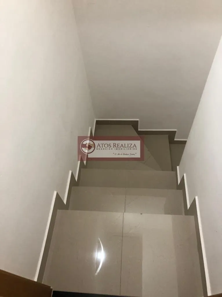 Imagem Sobrado à Venda em Pedreira-SP, 2 Suítes, 94m² por R$485mil