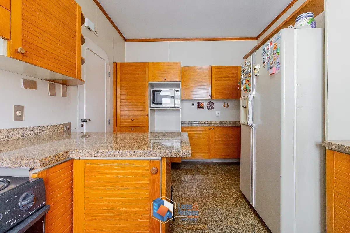 Imagem Apartamento para venda em Santa Cecília com 4 quartos, sendo 2 suítes, 340m²