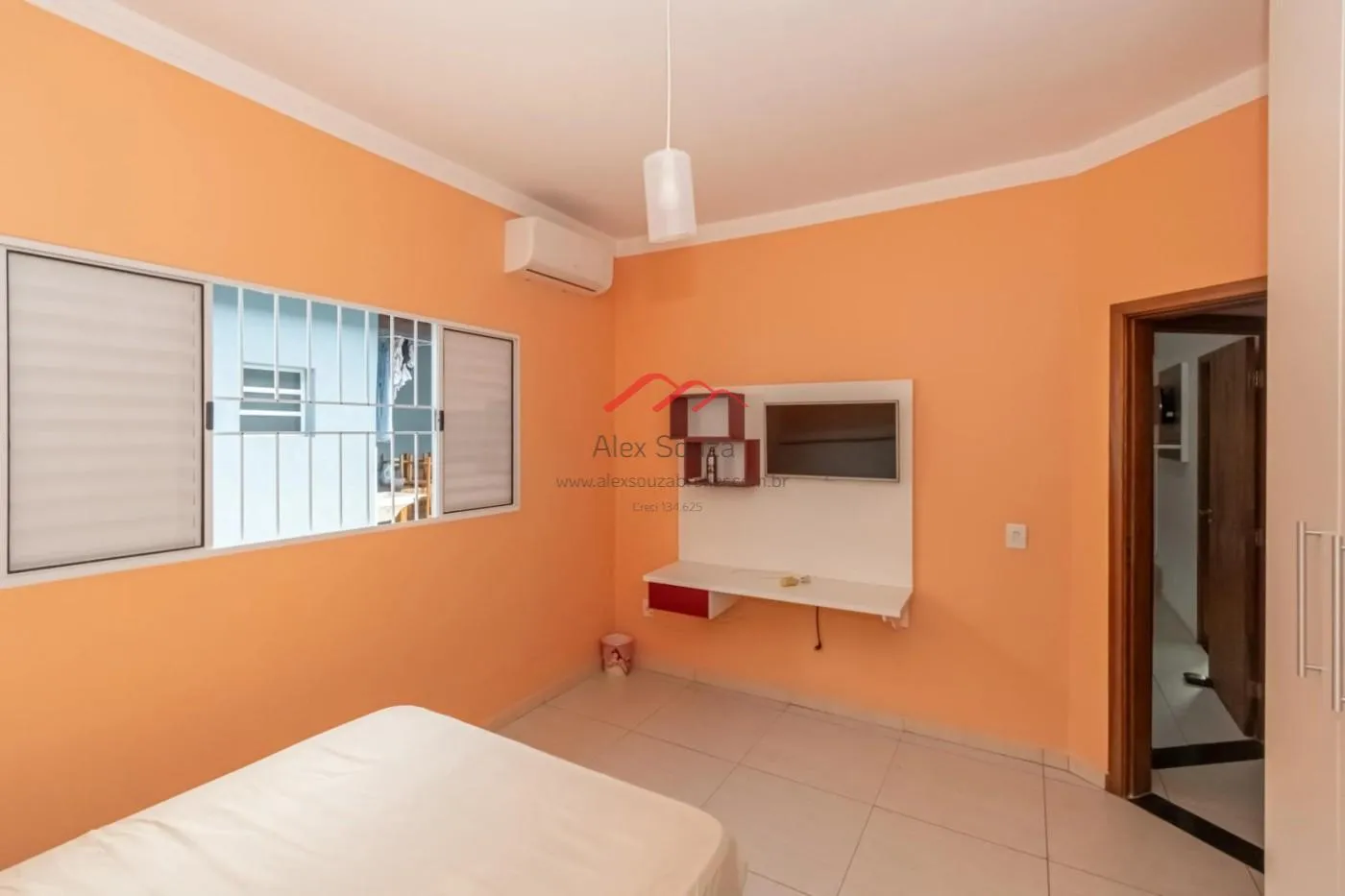 Imagem Casa para Venda em Sumaré, Jardim Residencial Ravagnani, 3 dormitórios, 3 banheiros, 4 vagas