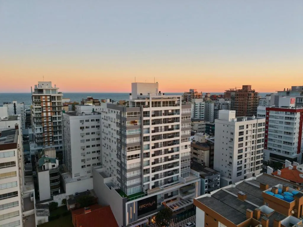 Imagem Apartamento 2 Dormitórios - Bairro Centro