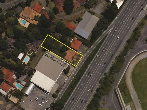 Foto do imóvel Terreno (1319 m²) Comercial frente p/ Raposo Tavares (altura km 24) - venda ou aluguel - Granja Viana - Cotia/SP