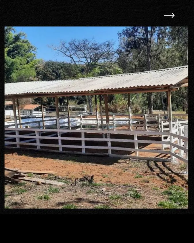Imagem Fazenda à venda em Desterro de Entre Rios/MG Área total de 41,0725 hectares