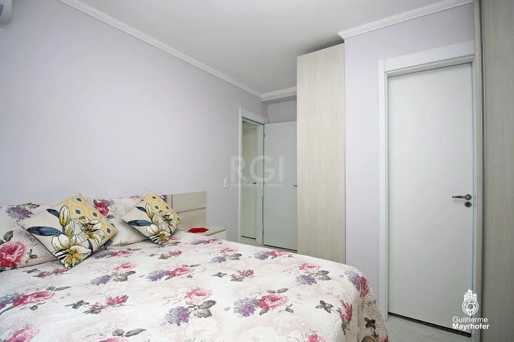 Imagem Apartamento para Venda - 70m², 3 dormitórios, sendo 1 suites, 1 vaga - Partenon