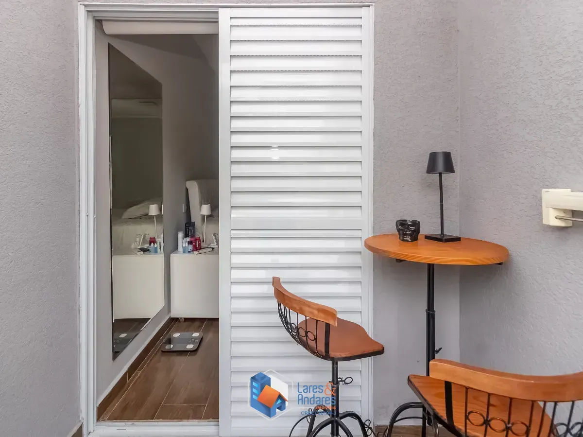 Imagem Sobrado para venda em City Recanto Anastácio com 3 quartos, sendo 3 suítes, 158m²