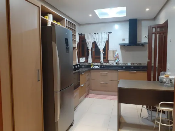 Imagem Casa de Condomínio com 3 Quartos à Venda, 167 m² em Parque Residencial Itapeti - Mogi das Cruzes
