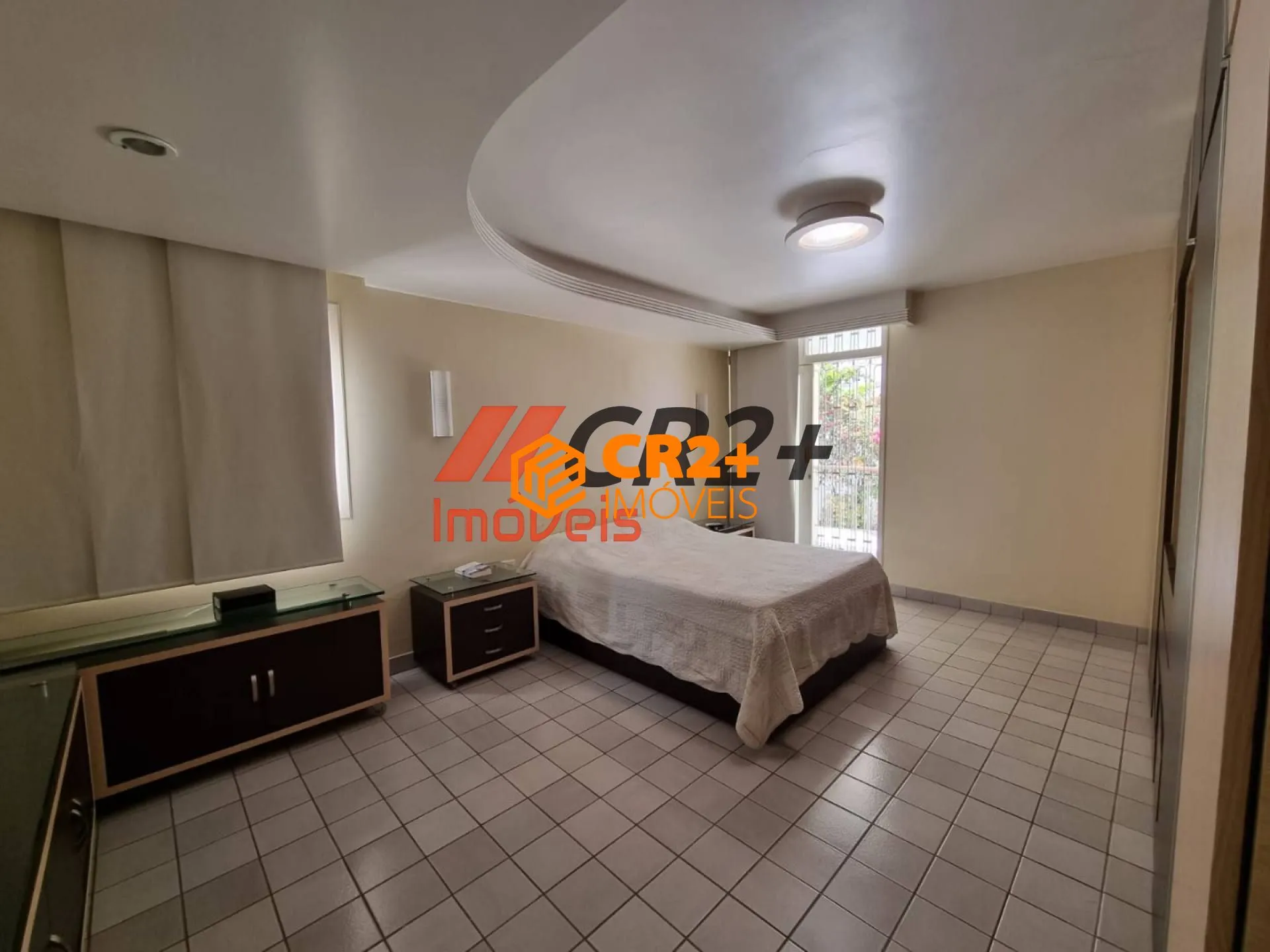 Imagem Casa incrível ! 980m² - 4 quartos e área gourmet na Imbiribeira