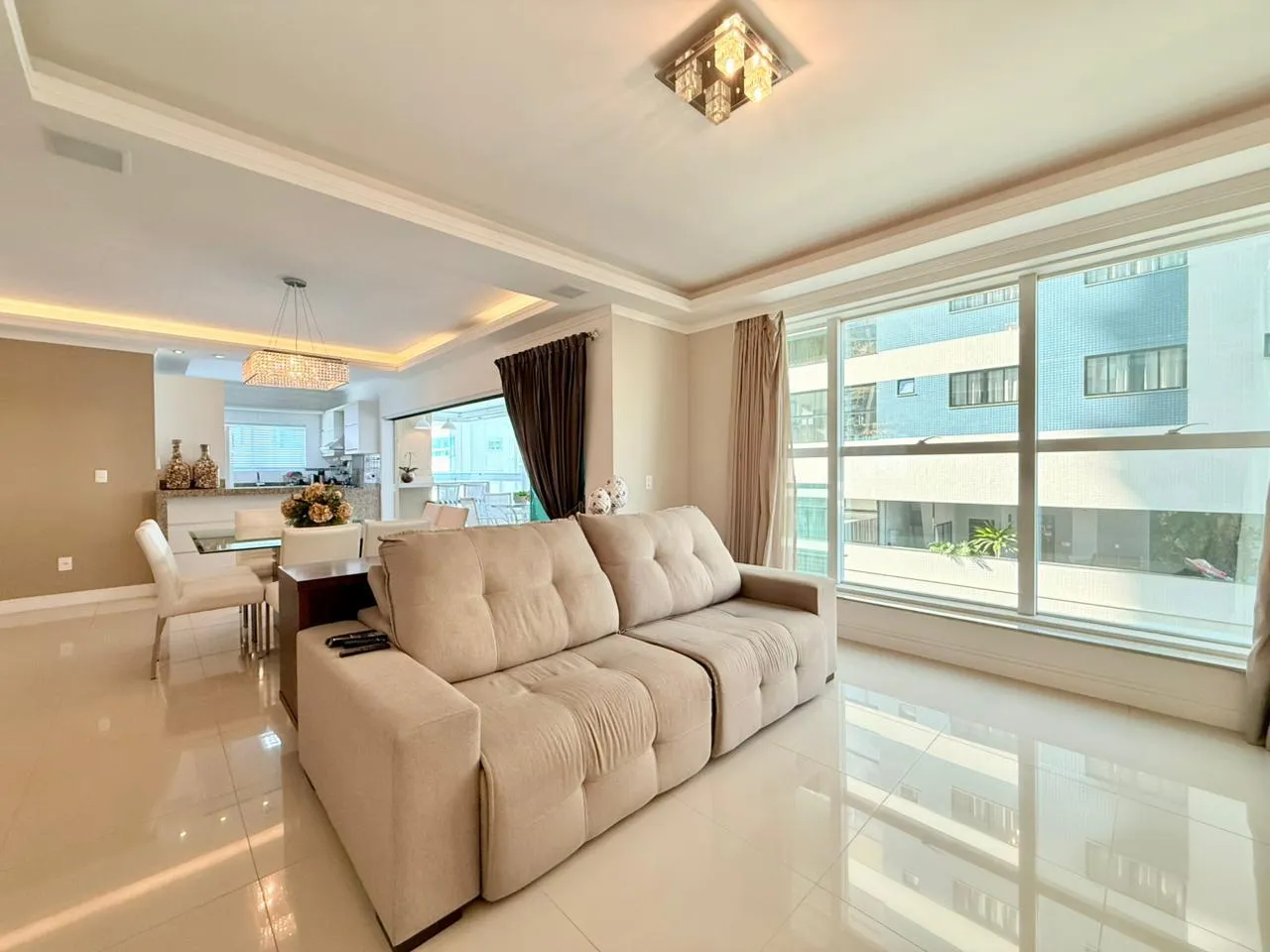Imagem Apartamento à venda com 150m2 por R$ 1.870.000,00