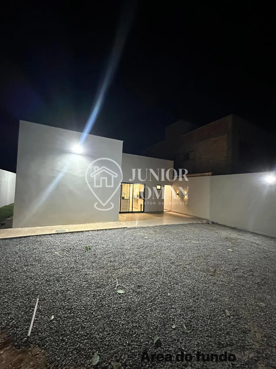 Imagem CASA NOVA 3 DORM 1 SUITE COM 3 VAGAS DE GARAGEM - BAIRRO MORADA NOBRE - BARREIRAS