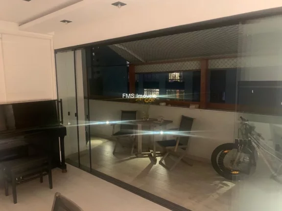 Imagem Apartamento à venda em São Paulo - Jardim Paulista, com 1 quarto, 3 salas, 1 banheiro, 2 vagas de garagem!
