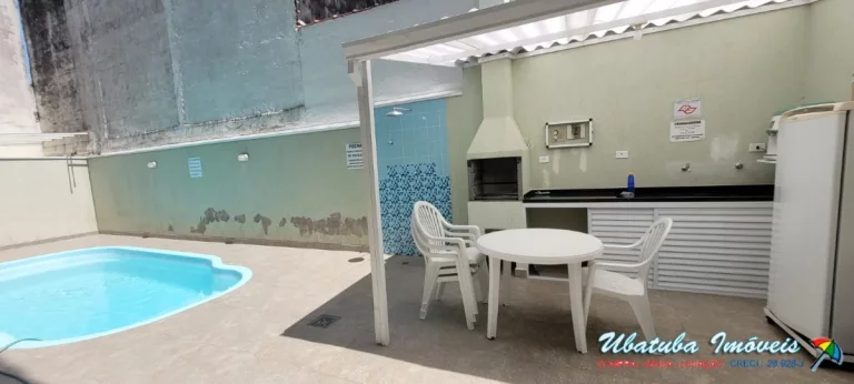 Imagem Excelente apartamento no centro com 02 dormitórios