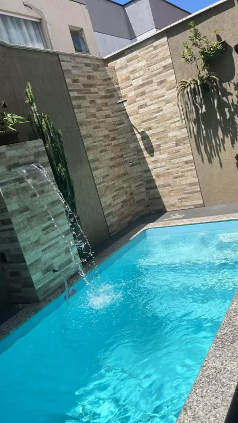 Imagem BELÍSSIMA CASA À VENDA EM BETIM/ 180 m²