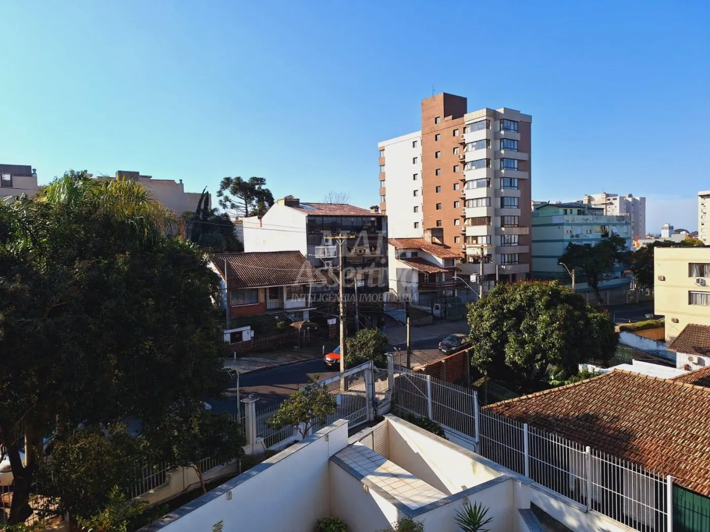 Imagem Ótimo apartamento semi-mobiliado a venda em Cristo Redentor-Porto Alegre/RS